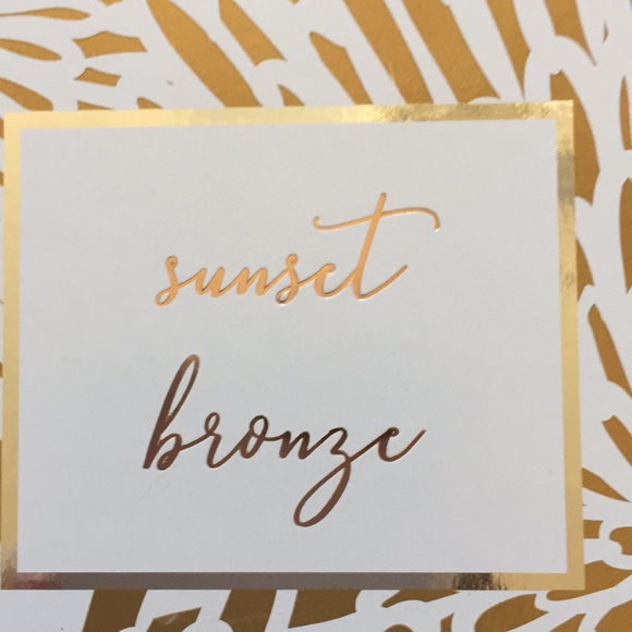 Sunset Bronze Eye Pallete - Picture 4 of 5